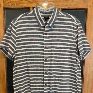 Men's J. Crew Short-sleeve Button-down (Large) Blue/White Stripe